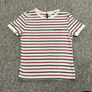 H&M tee